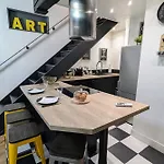 アパート Duplex Calme En Centre-ville Avec Climatisation Et Parking Gratuit *