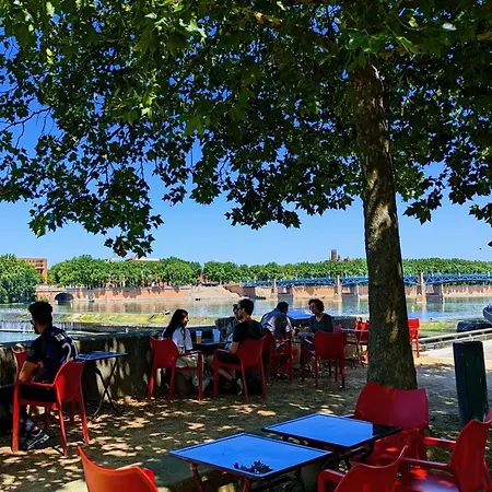 Duplex Calme En Centre-ville Avec Climatisation Et Parking Gratuit Tuluza