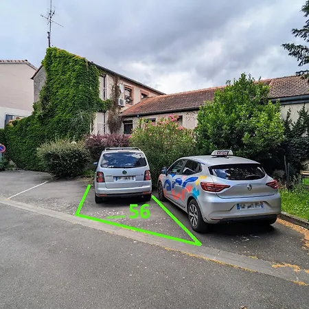 Apartment Grand Duplex - Parking Prive - Centre - Calme