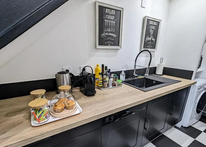 Grand Duplex - Parking Privé - Centre - Calme Appartamento