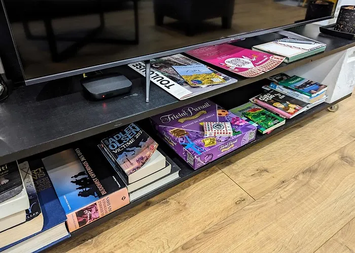 Grand Duplex - Parking Privé - Centre - Calme